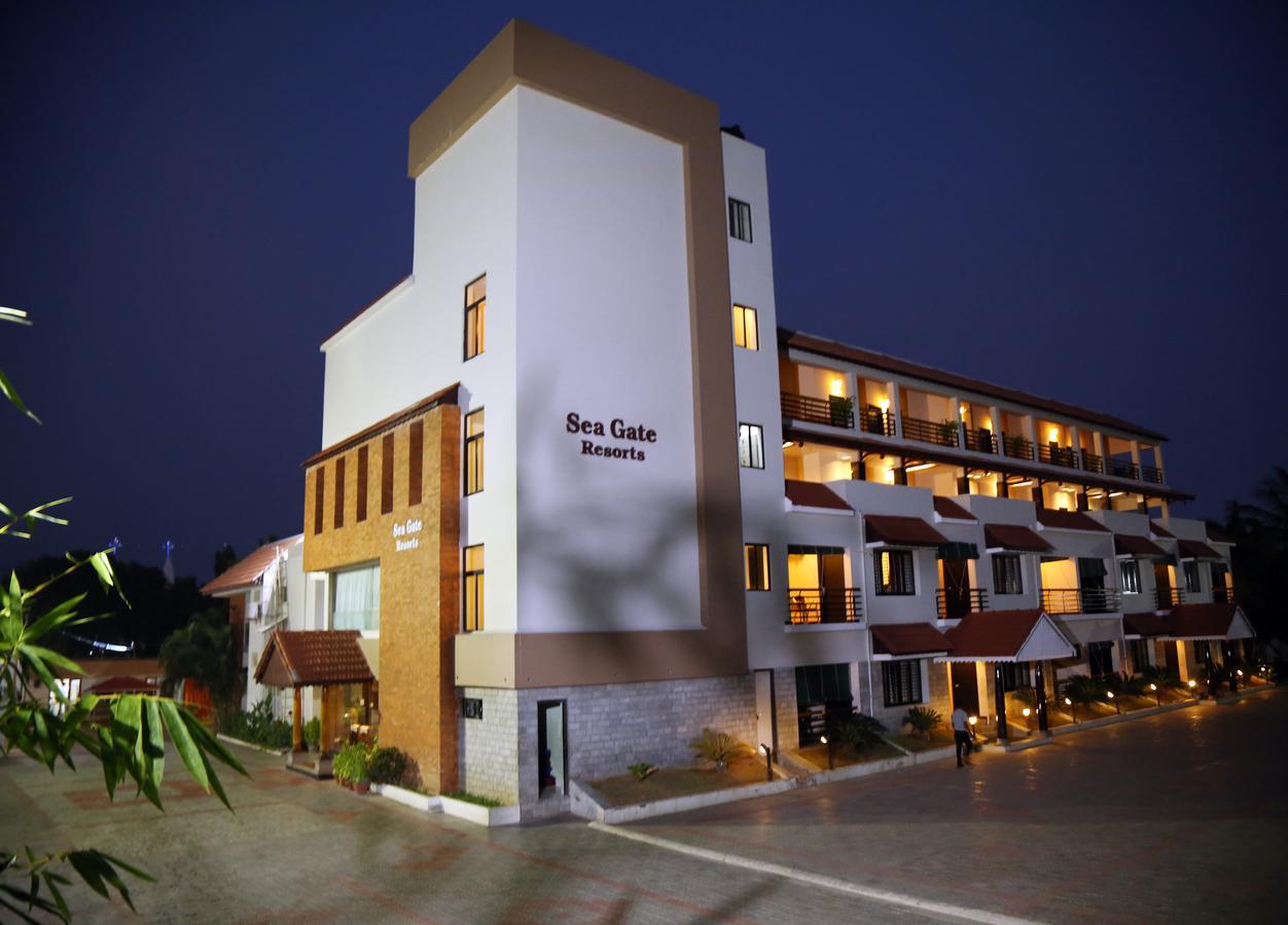Seagate Church View Resorts Velankanni Exterior foto